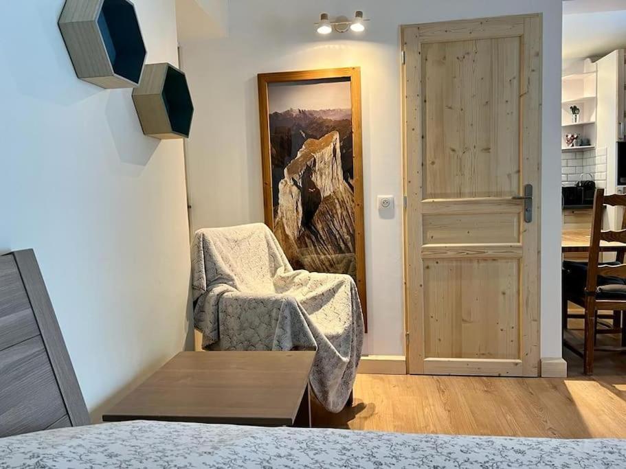 Studio Cosy Et Fonctionnel Entre Saule Et Lilas วียาร์-เดอ-ล็อง ภายนอก รูปภาพ
